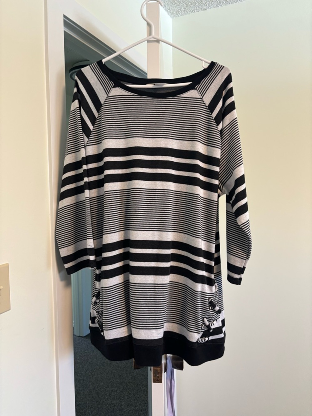 Women's Black and White Striped V-Neck Sweater